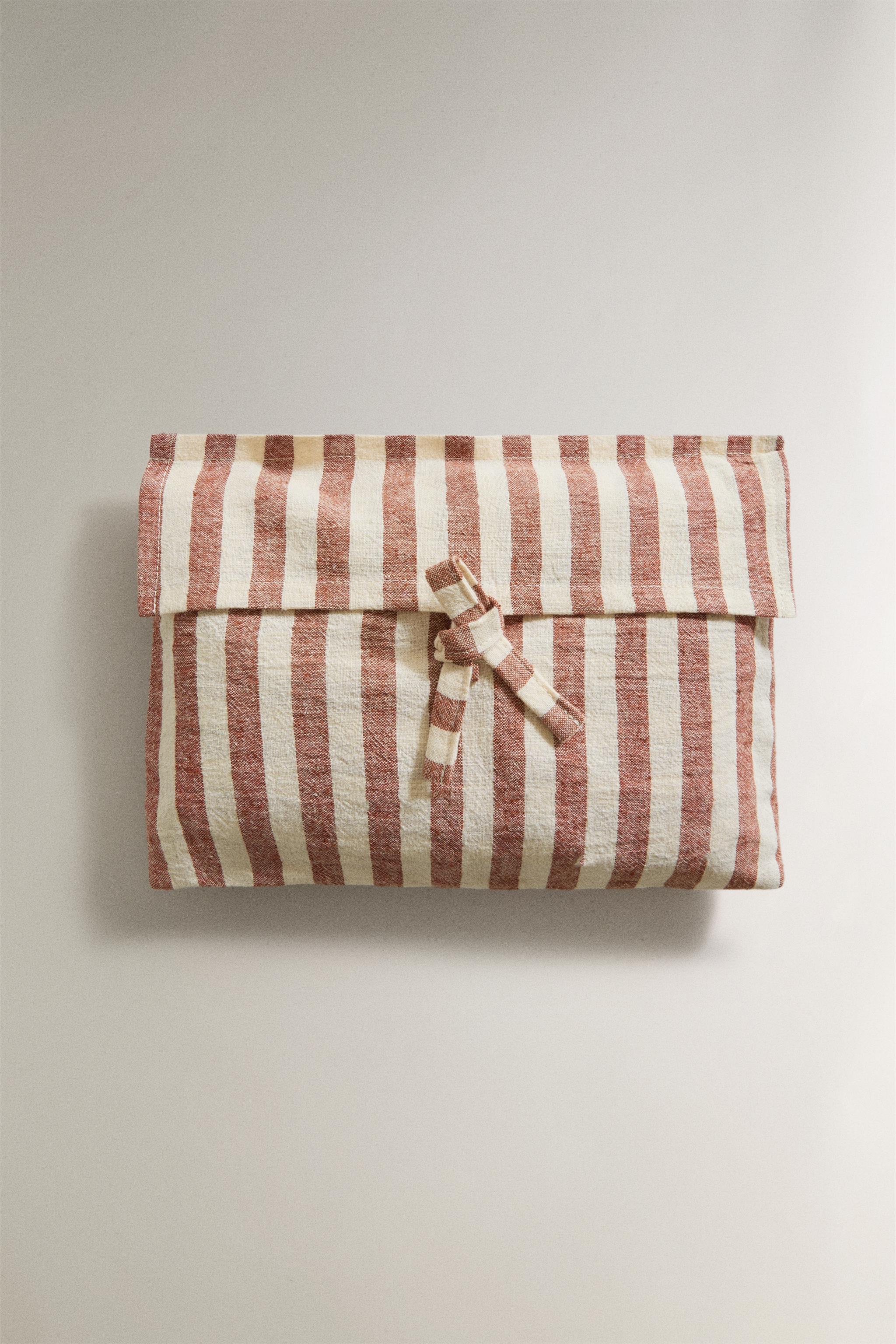 STRIPED LINEN AND COTTON BABY CHANGING MAT COVER